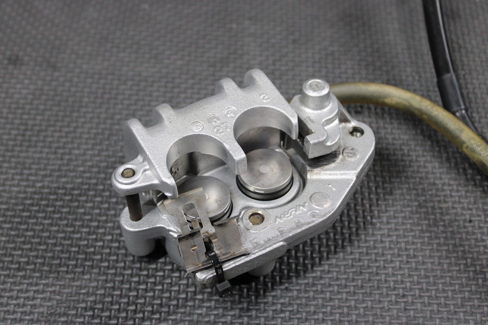 1996 KAWASAKI KX125 OEM COMPLETE NISSIN FRONT BRAKE CALIPER MASTER CYLINDER GOOD - hggarage