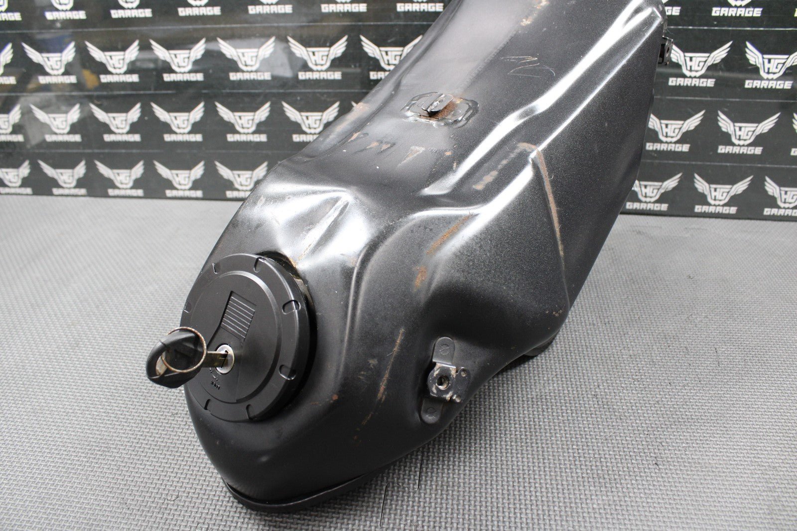 2009 2010 KAWASAKI KLX250SF KLX250 OEM GAS FUEL TANK CELL RESEVOIR 51086 - 5064 - 25 - hggarage
