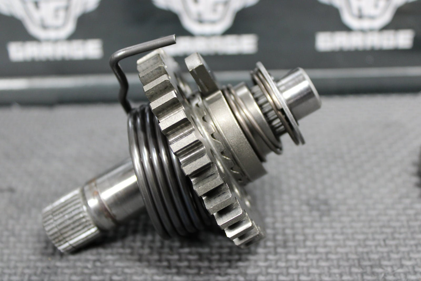 2016 Yamaha YZ450F OEM Kickstart Kick Start Shaft W Idler Gear 2S2 - 15601 - 00 - 00 - hggarage
