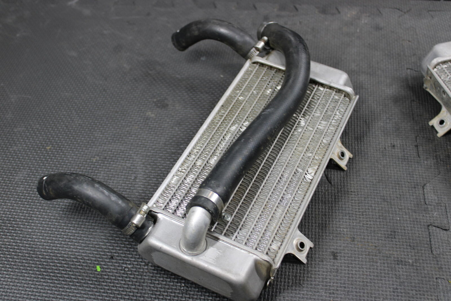 2005 HONDA CRF250R OEM ENGINE MOTOR COOLING COOLER RADIATOR 19010-KRN-731