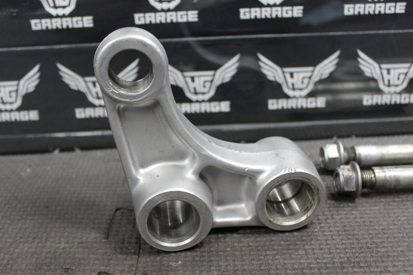 1994 KAWASAKI KX125 OEM REAR SHOCK LINKAGE LINKS DOGBONE ROD ARM 39007 - 1228 - hggarage