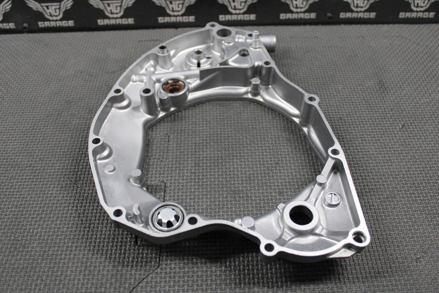 2020 SUZUKI 19 - 25 RMZ250 OEM RIGHT CRANKCASE INNER CLUTCH COVER 11340 - 49H10 GOOD - hggarage