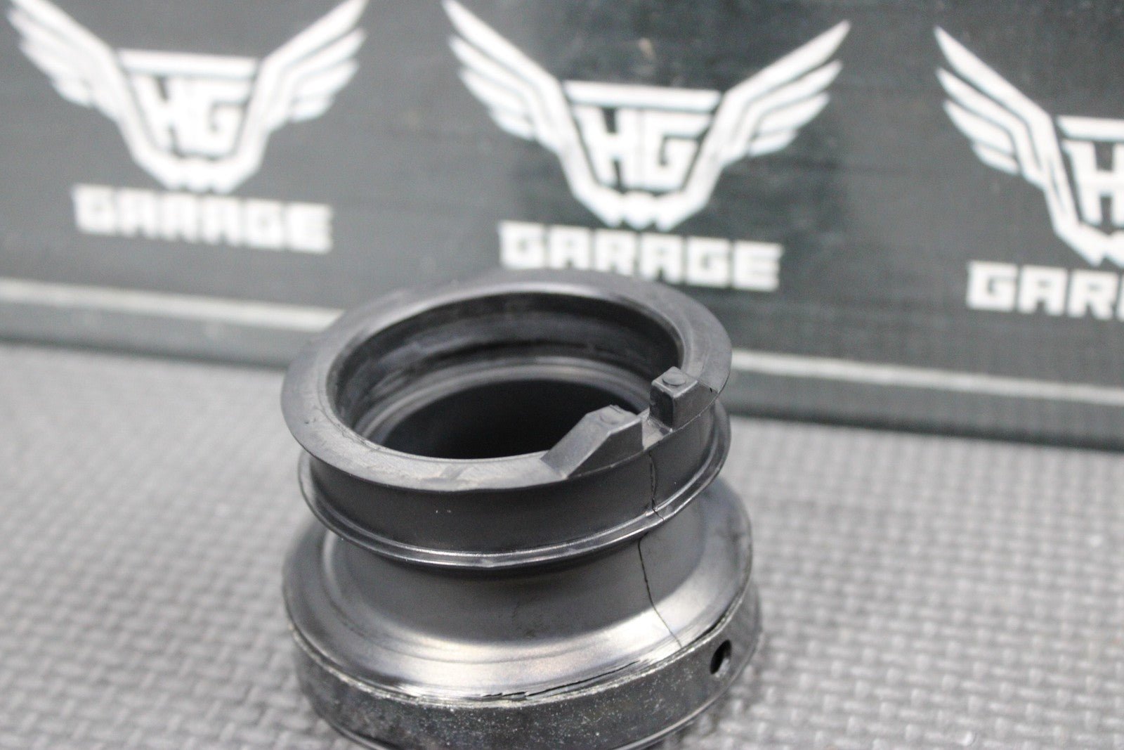2014 KAWASAKI 11 - 16 KX250F OEM ENGINE CYLINDER JOINT INTAKE BOOT 16065 - 0074 - hggarage