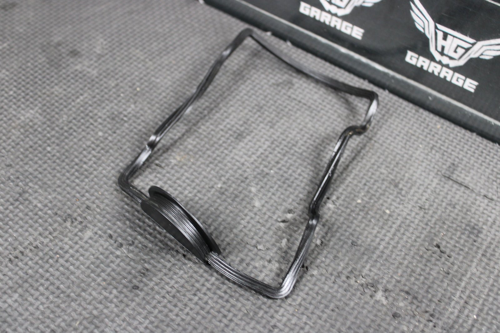2005 Honda 04 - 08 CRF250R CRF250X Engine Motor Cylinder Head Cover Valve Cover - hggarage