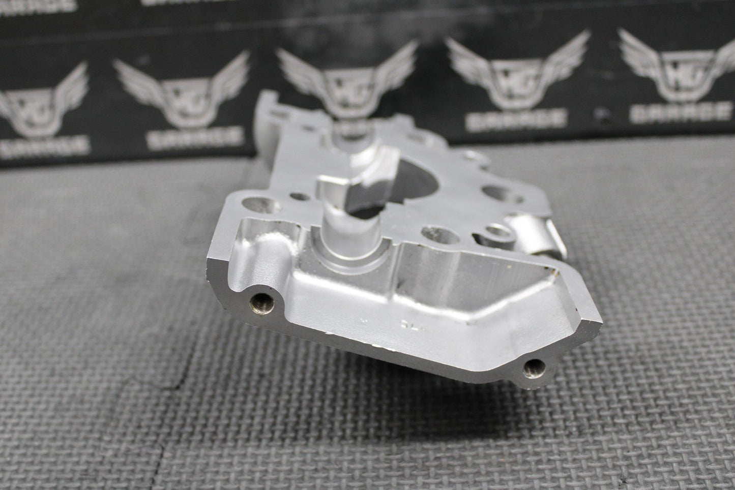 2001 01 - 03 HUSQVARNA CR250 WR250 OEM CYLINDER POWERVALVE EXHUAST COVER OUTLET - hggarage