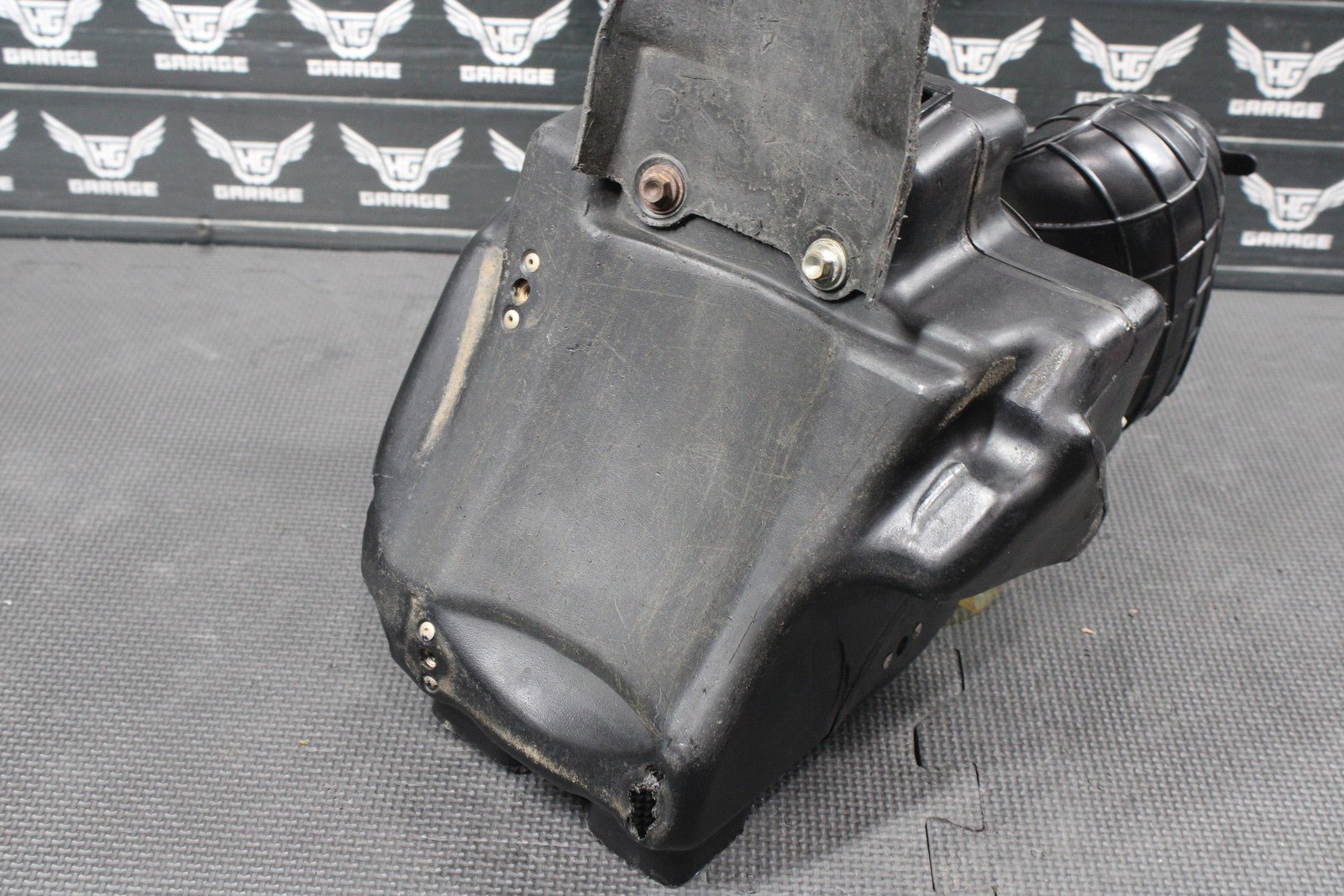 2014 KAWASAKI KX100 KX85 OEM AIRBOX INTAKE AIR CLEANER CASE BOOT - hggarage