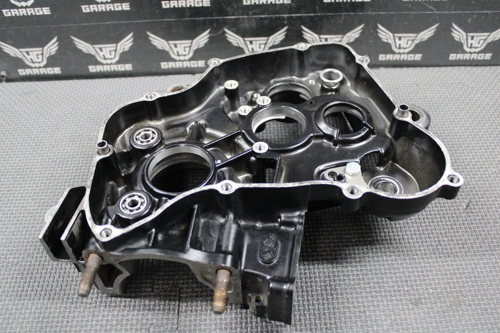 1988 HONDA CR125R OEM RIGHT ENGINE MOTOR CRANKCASE CRANK CASE 111A0 - KS6 - 830 GOOD - hggarage