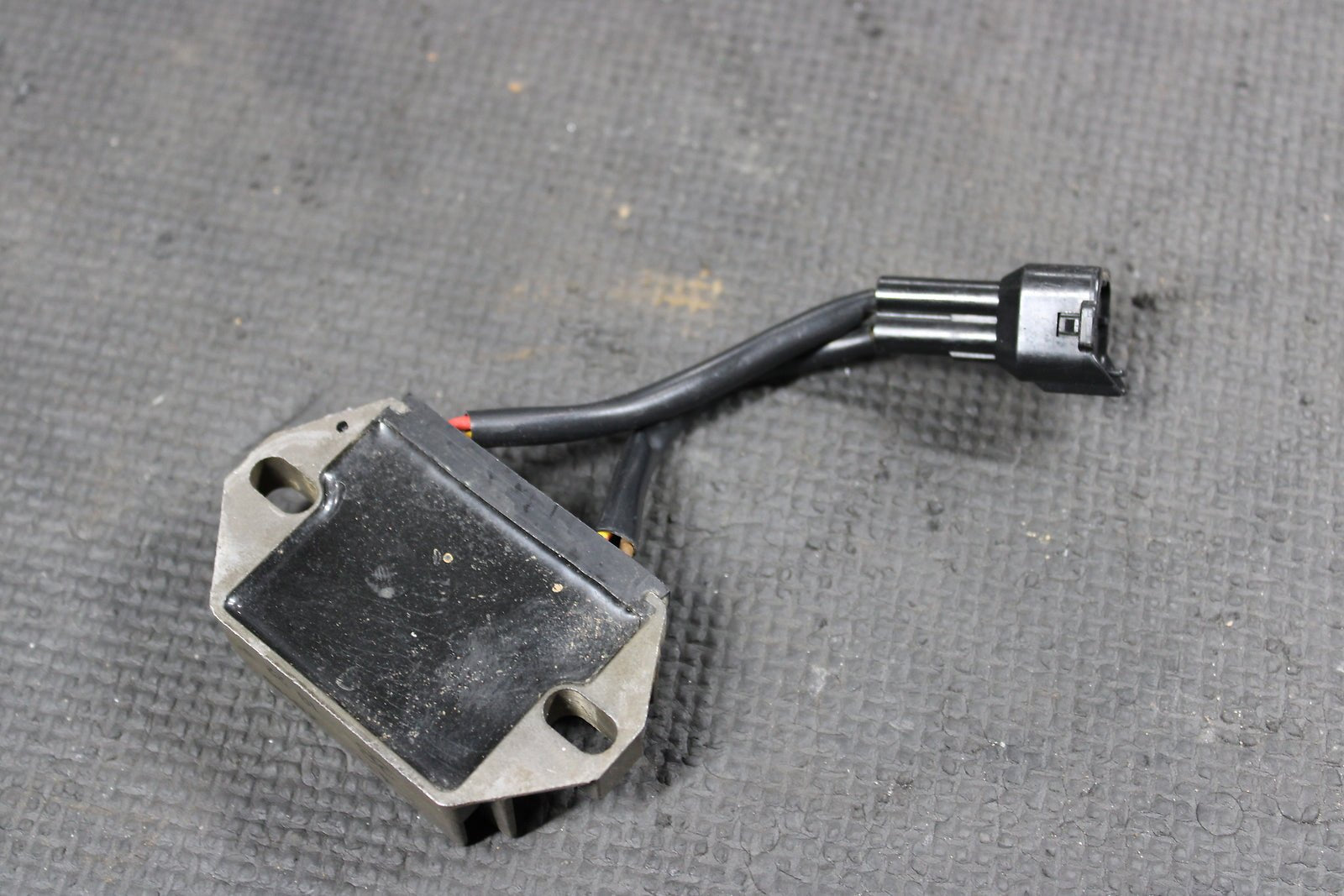 2012 SUZUKI RMZ250 RMZ250L RMZ450 OEM RECTIFIER VOLTAGE REGULATOR - hggarage