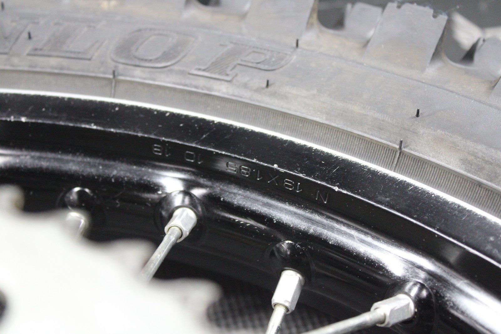 2019 2020 SUZUKI RMZ250 OEM DID REAR BACK WHEEL RIM HUB TIRE 19 x 1.85 GOOD! - hggarage