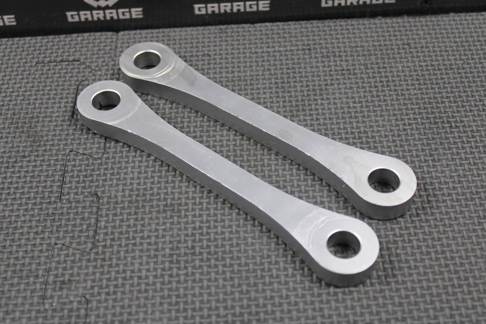 1997 HONDA CR250R OEM REAR SHOCK LINKAGE CONNECTING ROD 52471 - KZ3 - B00 - hggarage