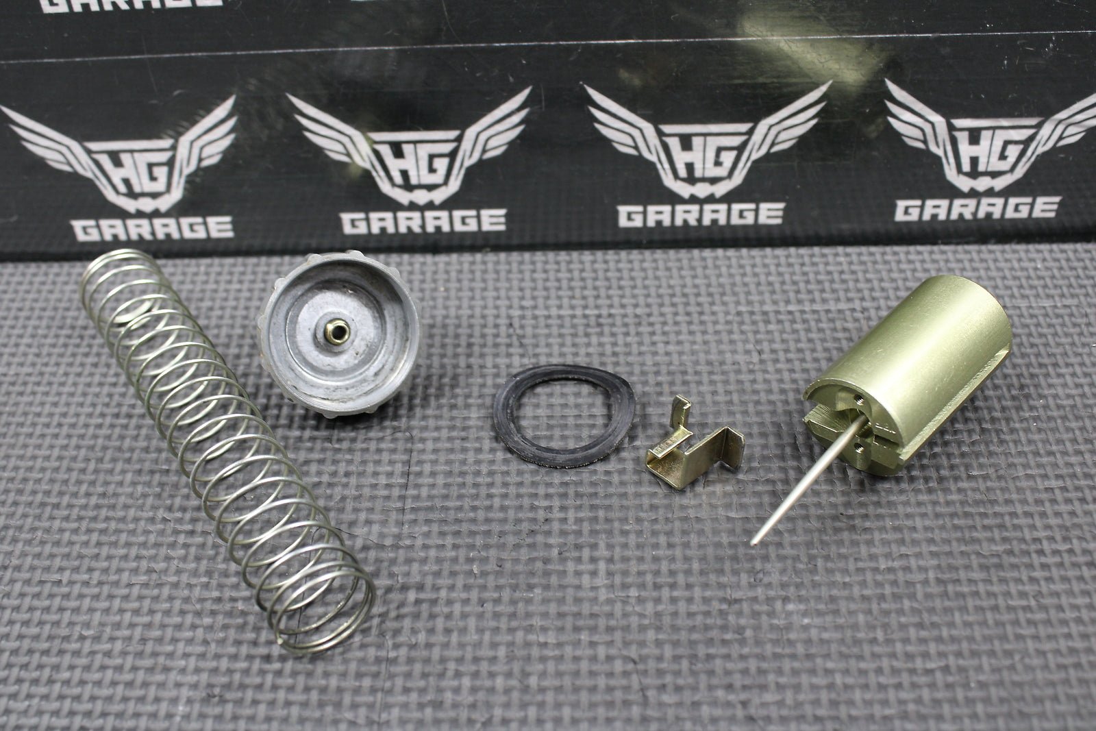 1985 KAWASAKI KX80 OEM CARB CARBURETOR SLIDE VALVE NEEDLE HARDWARE 15001 - 1108 - hggarage