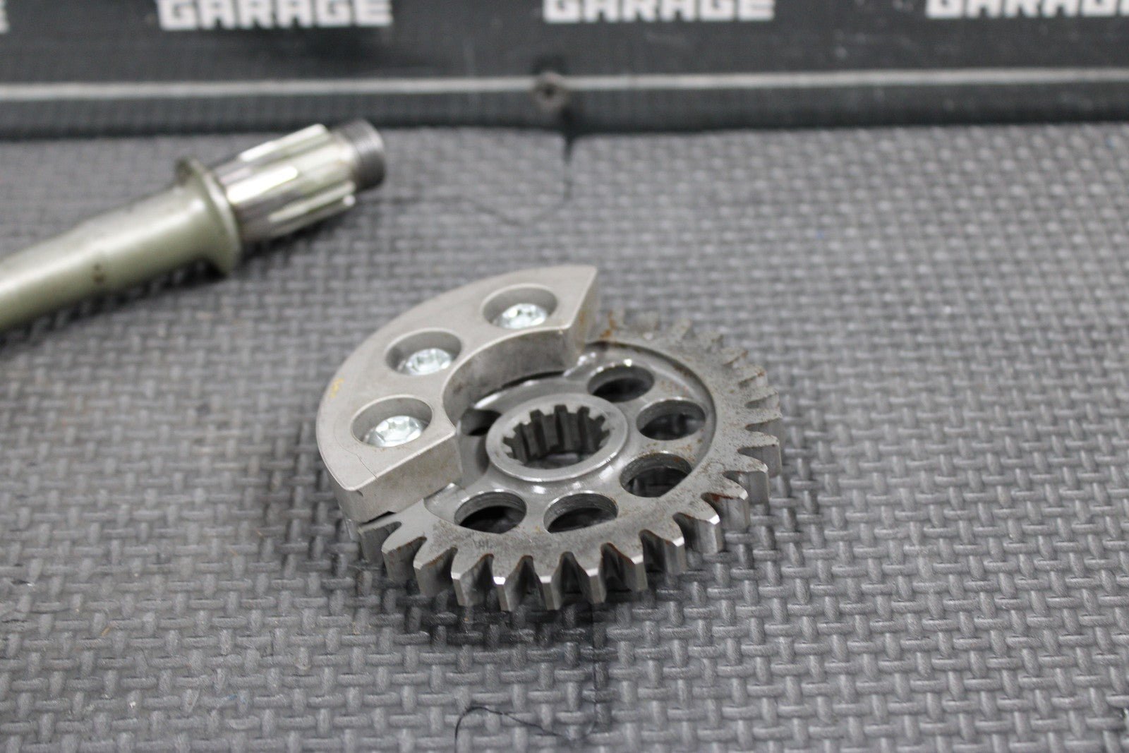 2006 YAMAHA 06 - 09 YZ450F OEM TIMING CHAIN CRANKSHAFT COUNTERBALANCER - hggarage