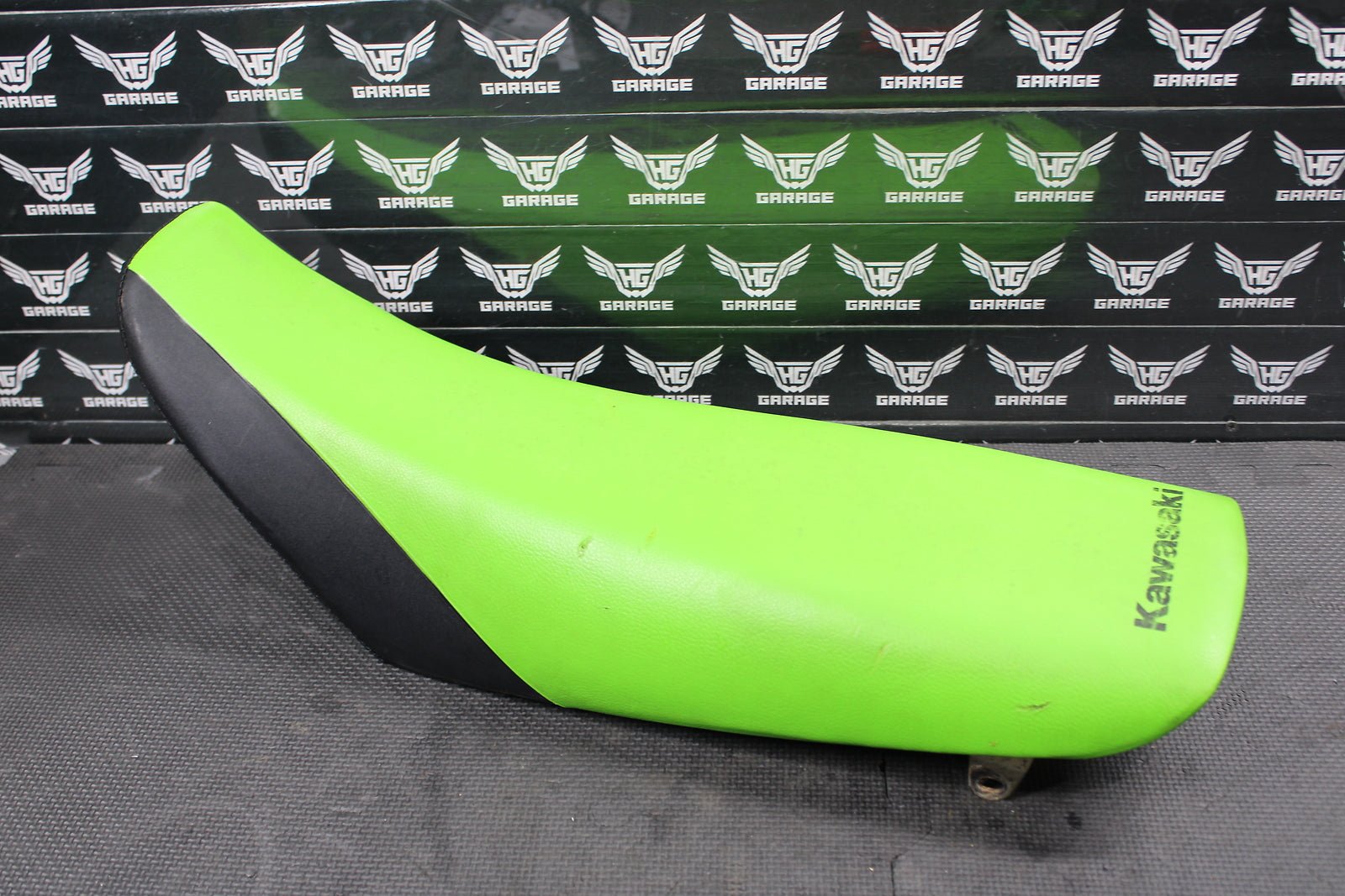 2001 KAWASAKI 2001 2002 KX100 KX85 OEM SEAT SADDLE 53001 - 1937 - MH - hggarage