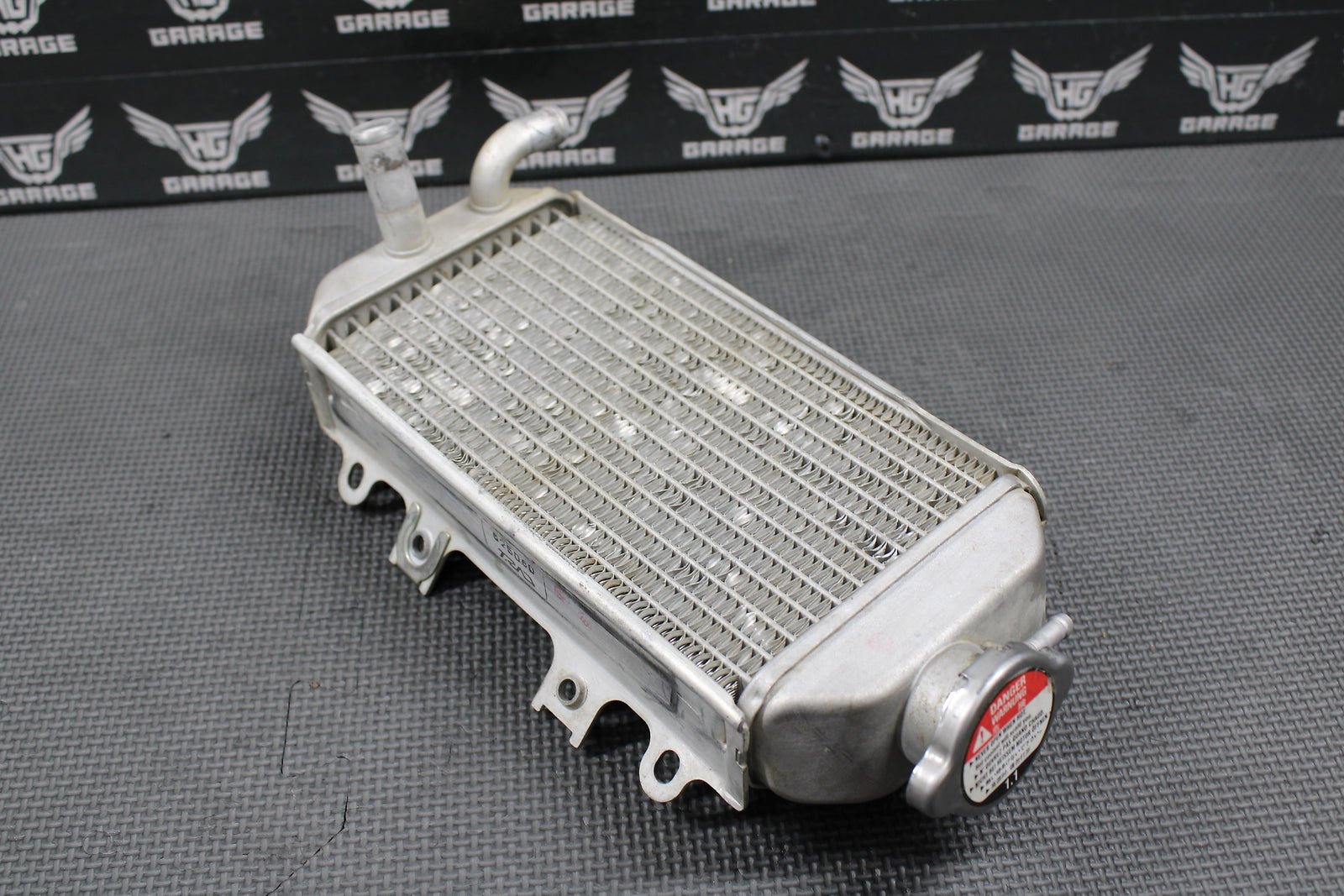 2007 HONDA 07 - 22 CRF150R CRF150RB OEM RIGHT FILL SIDE RADIATOR 19010 - KSE - 003 - hggarage