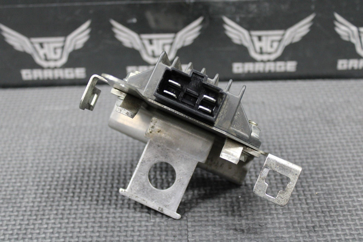 HONDA 13 - 17 CRF250R 13 - 16 CRF450R OEM RECTIFIER VOLTAGE REGULATOR 31600 - KRN - A71 - hggarage