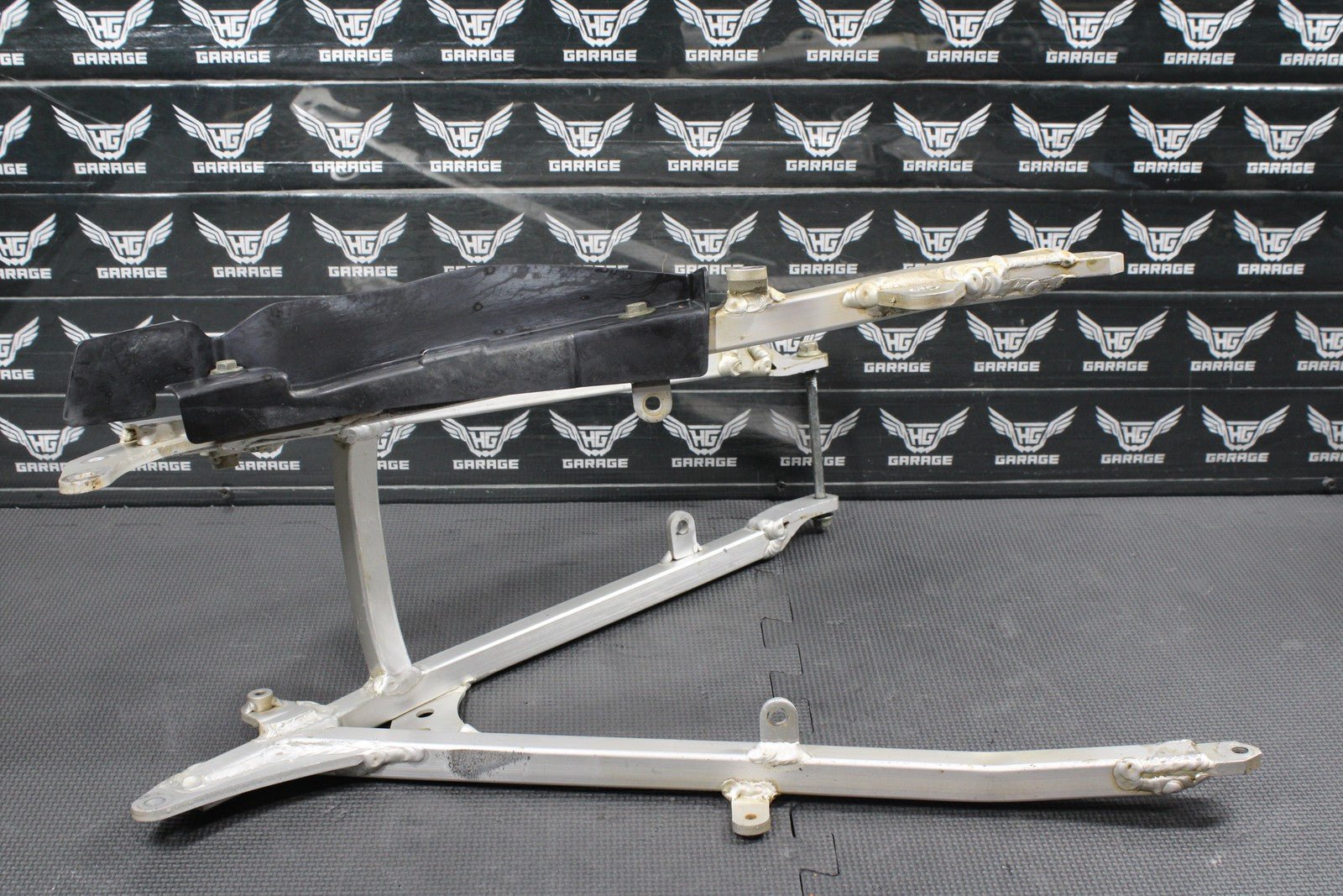2000 SUZUKI 00 - 04 DRZ400 OEM REAR BACK SUB FRAME SUBFRAME 41200 - 29F00 - hggarage