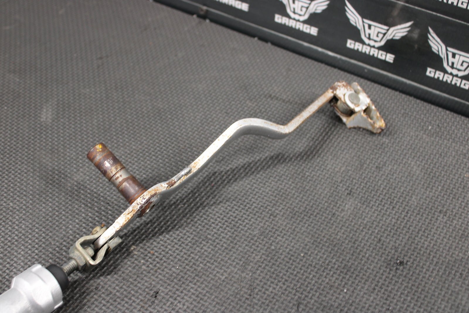 2001 Honda XR250R OEM Nissin Rear Back Brake Caliper Master Cylinder Lever - hggarage