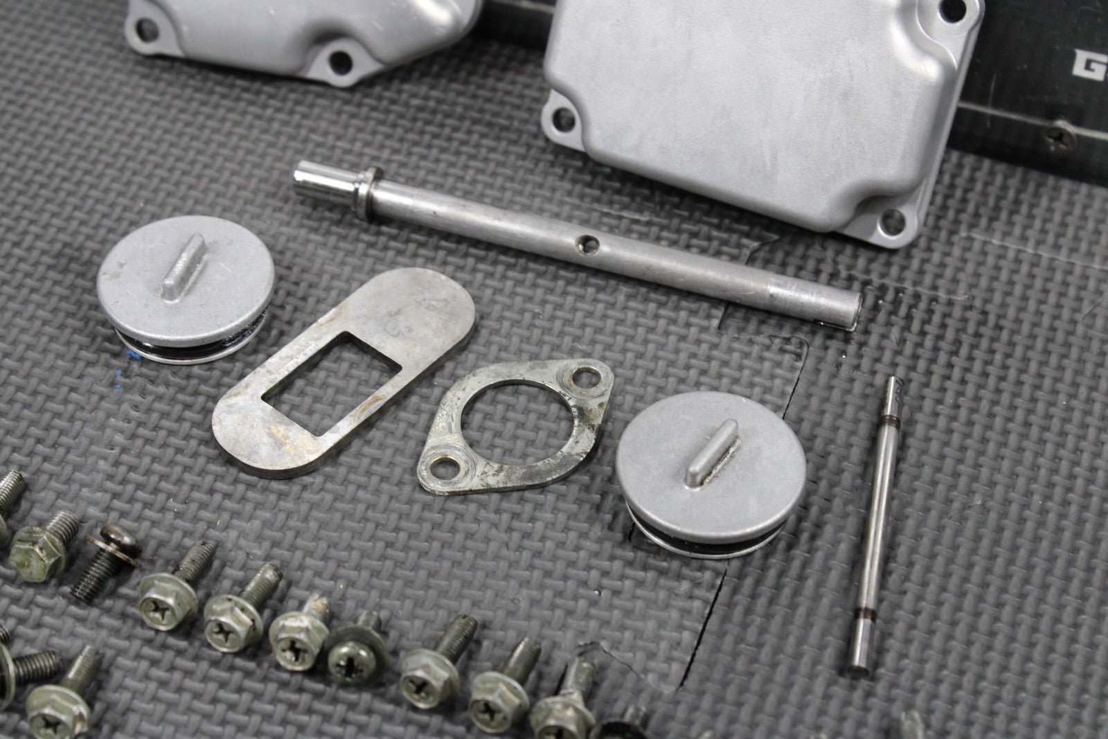 1999 SUZUKI RM250 OEM MODEL - X COMPLETE ENGINE POWER VALVE EXHAUST VALVE - hggarage