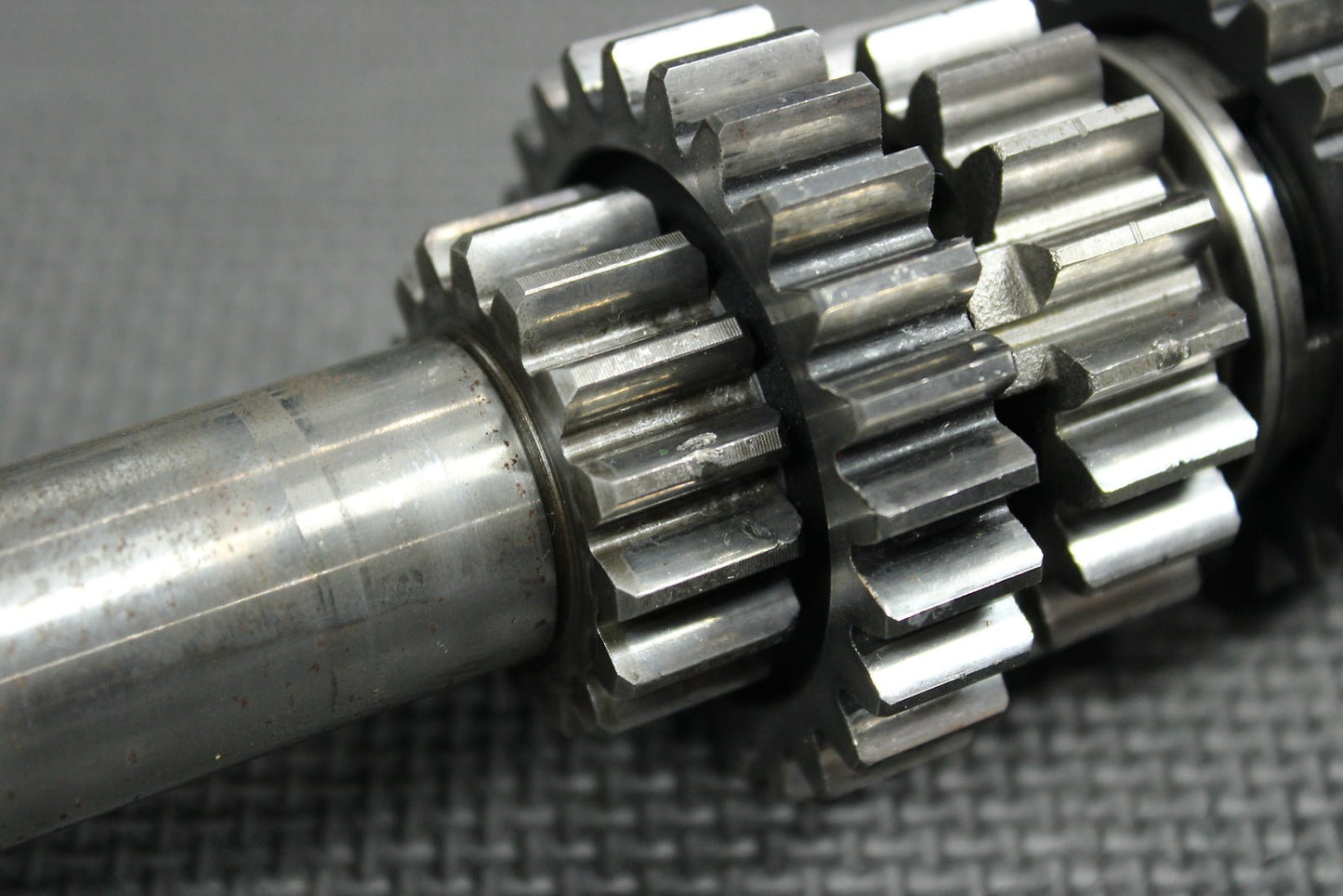1992 Kawasaki KX250 90 - 93 OEM Engine Transmission Input Shaft Assembly Gears - hggarage