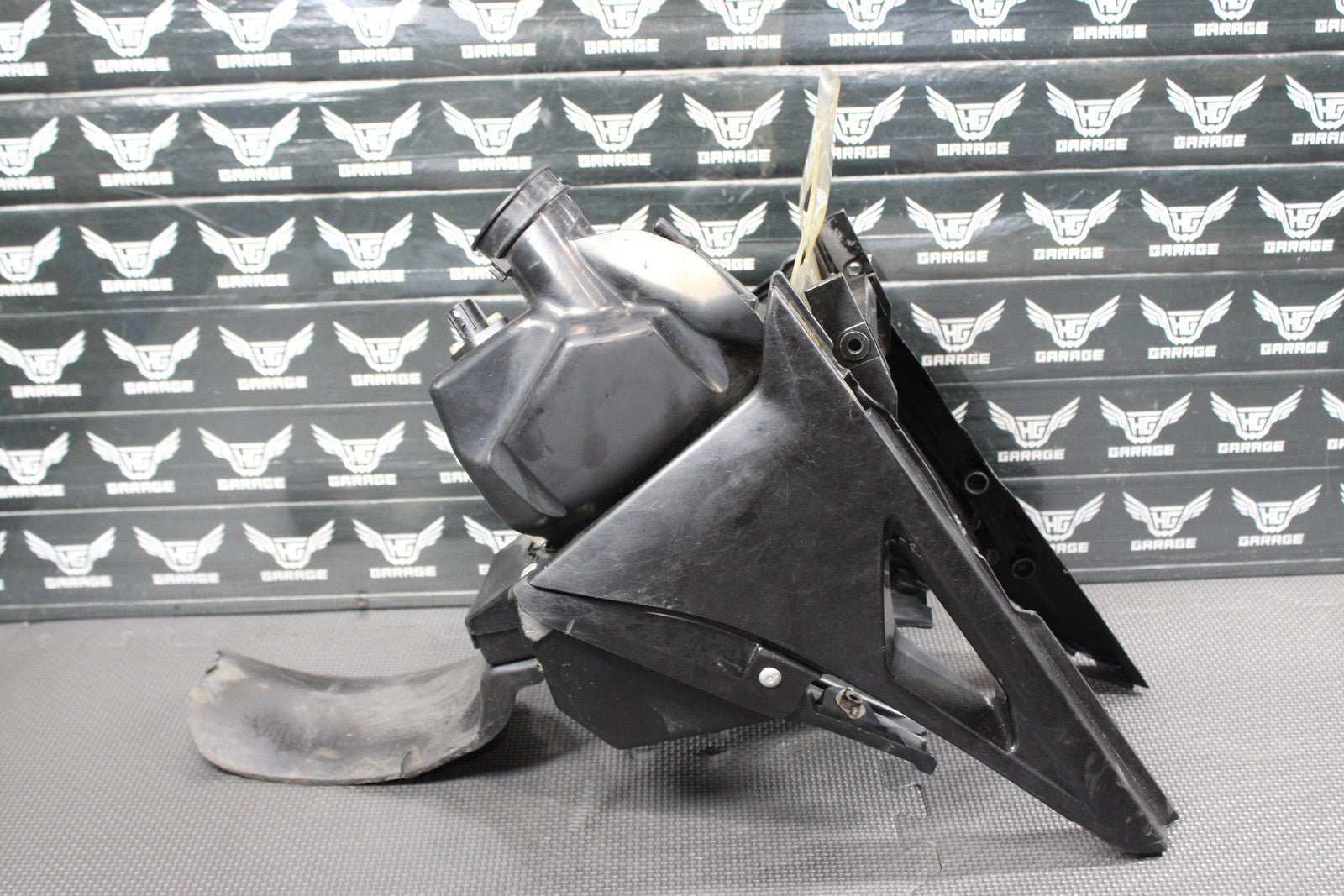 2014 KAWASAKI 13 - 16 KX250F OEM AIRBOX INTAKE AIR CLEANER CASE 59006 - 0011 - hggarage