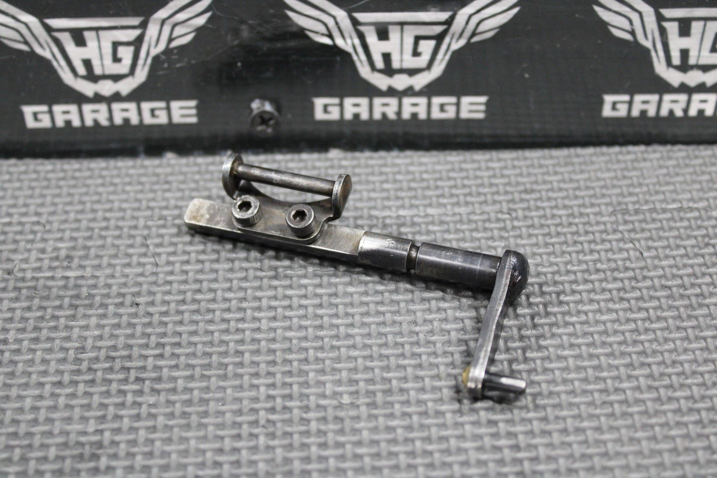 1996 95 - 97 KAWASAKI KX125 OEM POWERVALVE LINKAGE GOVERNOR SHAFT LEVER ACTUATOR - hggarage