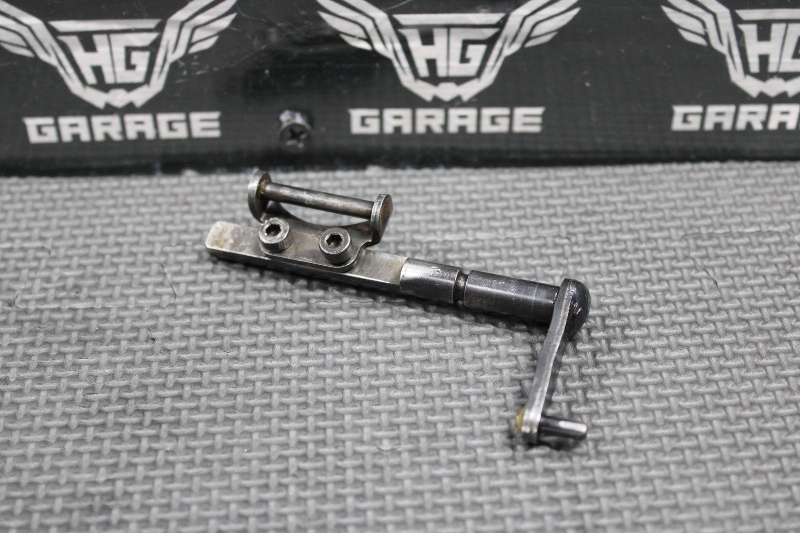 1996 95 - 97 KAWASAKI KX125 OEM POWERVALVE LINKAGE GOVERNOR SHAFT LEVER ACTUATOR - hggarage