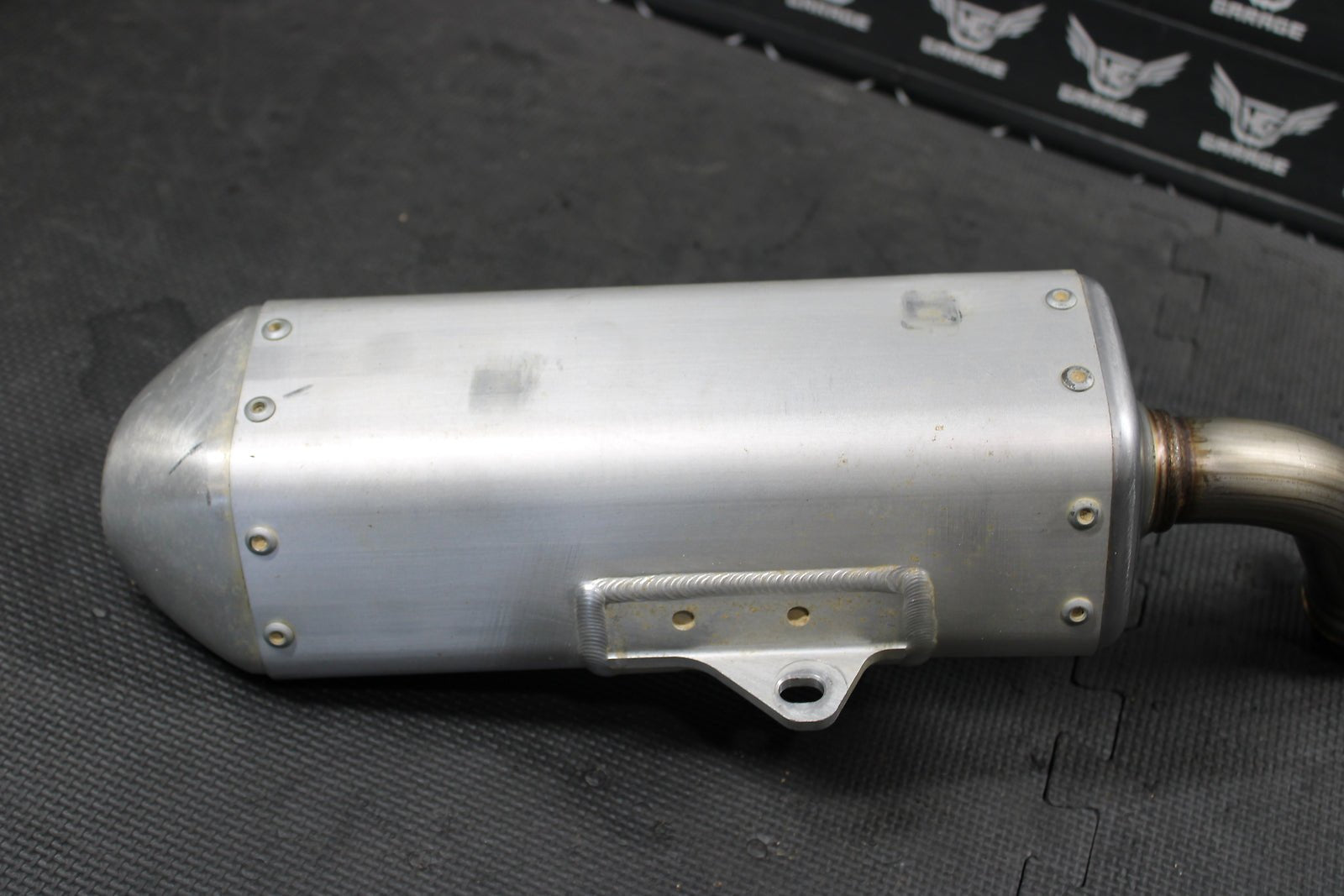 2016 HONDA CRF250R OEM LEFT MUFFLER EXHAUST SILENCER SLIP ON PIPE 18410 - KRN - 407 - hggarage