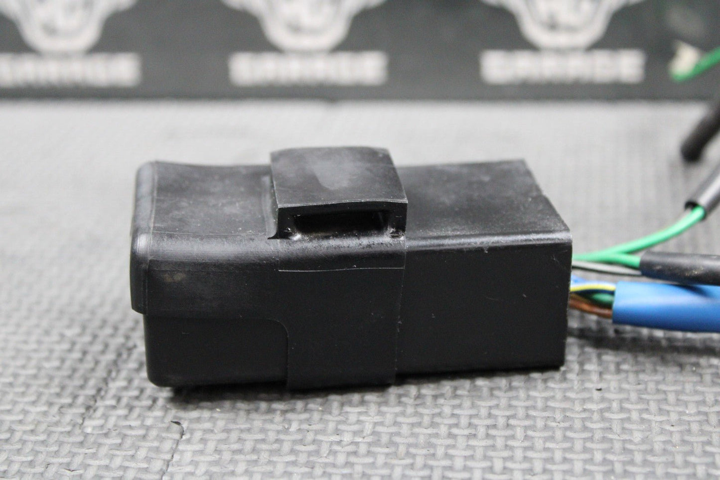 1987 1988 HONDA CR250R OEM CDI ECU COMPUTER IGNITION UNIT BOX 30400 - KS7 - 832 NICE - hggarage