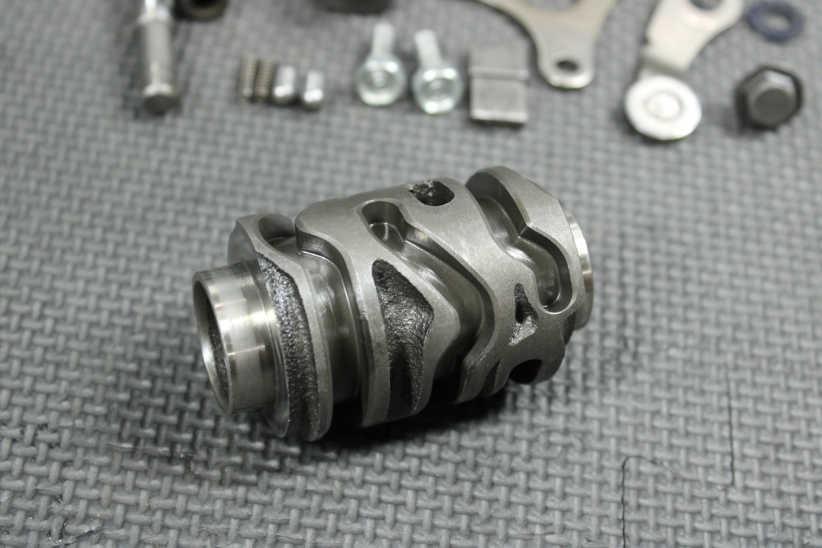 1993 Honda CR80R OEM Engine Transmission Tranny Assembly Gears 23211 - GC4 - 600 - hggarage
