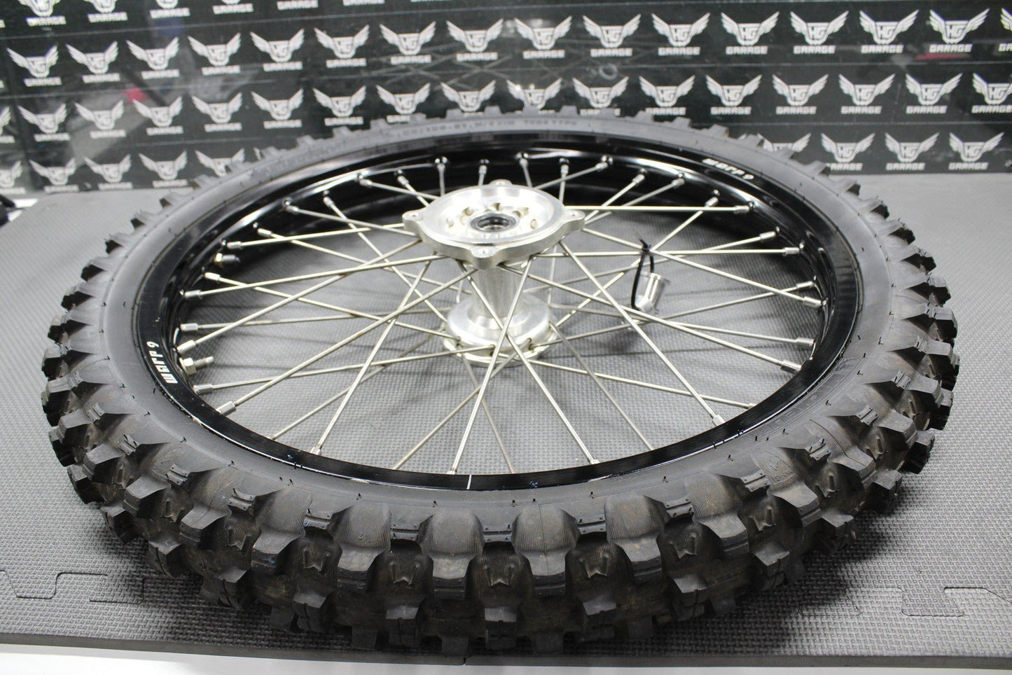 2014 KAWASAKI 10 - 18 KX250F WARP 9 BLACK FRONT WHEEL RIM BILLET HUB LIKE NEW TIRE - hggarage