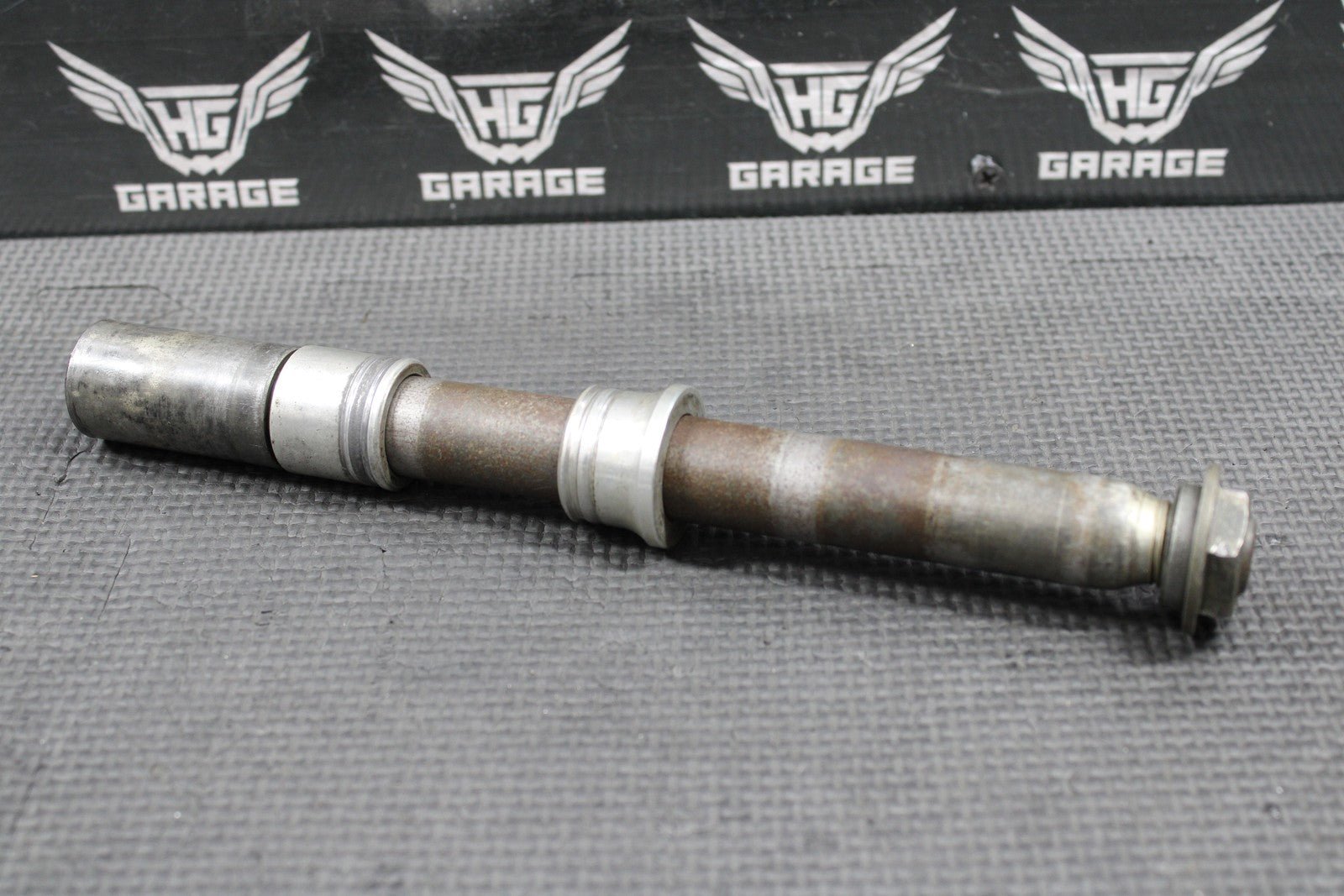 2003 YAMAHA YZ125 OEM FRONT WHEEL RIM AXLE PIVOT BOLT W COLLARS 5BE - 25181 - 00 - 00 - hggarage