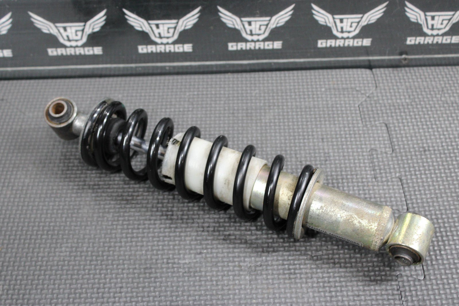 1985 YAMAHA PW80 OEM REAR BACK SHOCK ABSORBER SUSPENSION - hggarage