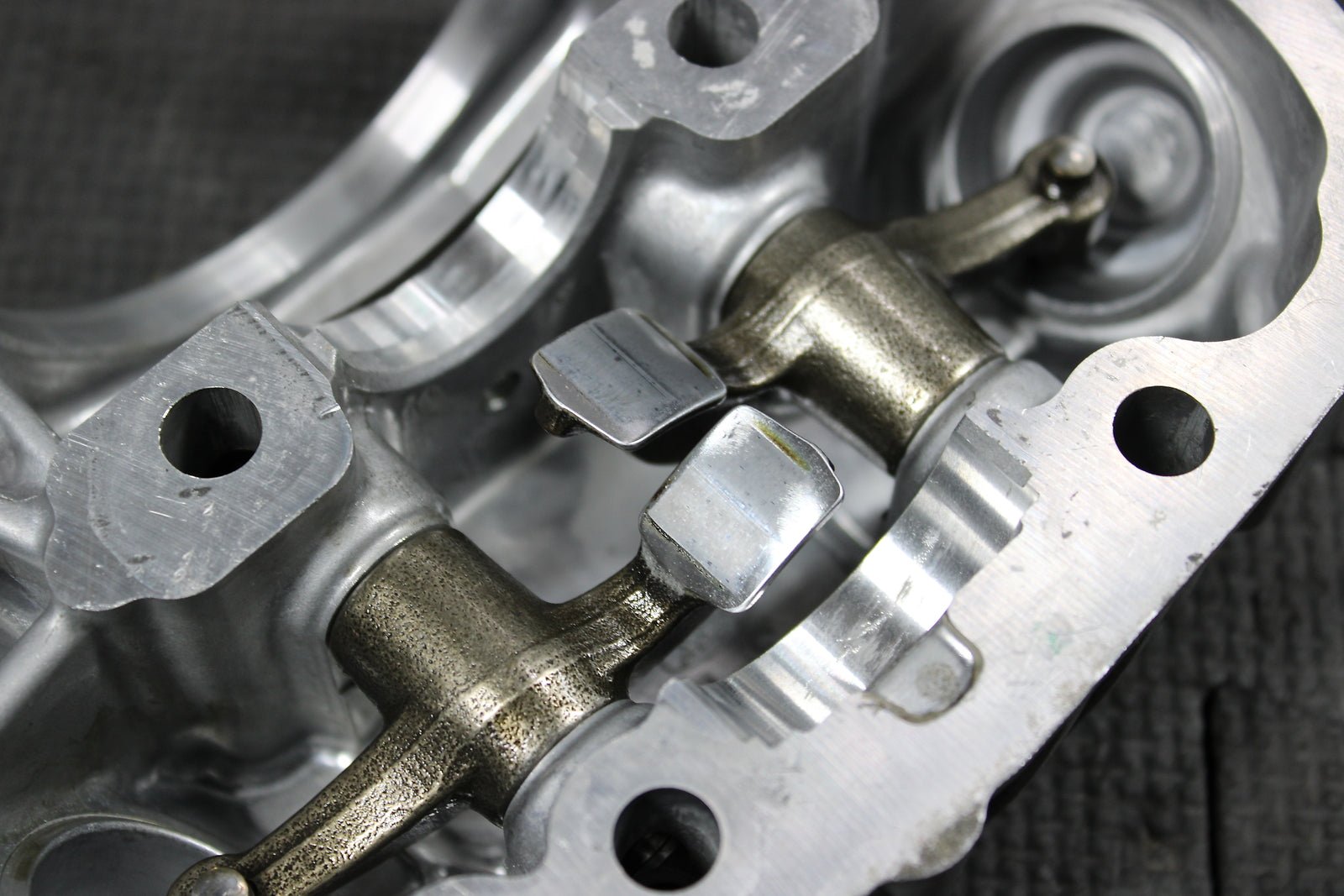 2009 HONDA CRF230L CRF230M ENGINE MOTOR CYLINDER HEAD COVER ROCKER ARMS ASSEMBLY - hggarage