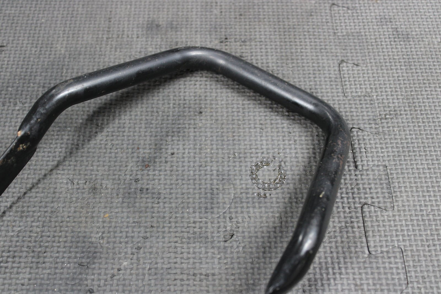 2000 Yamaha 00 - 07 TTR90 TTR90E OEM Rear Handle Standing Grab Bar 5HN - 2127A - 00 - 00 - hggarage