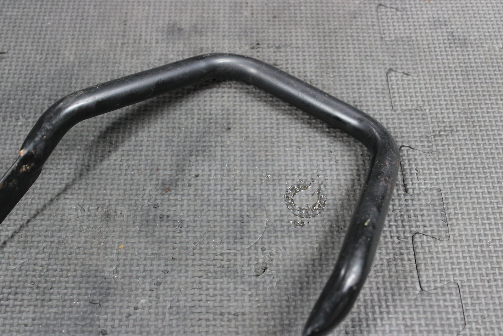 2000 Yamaha 00 - 07 TTR90 TTR90E OEM Rear Handle Standing Grab Bar 5HN - 2127A - 00 - 00 - hggarage