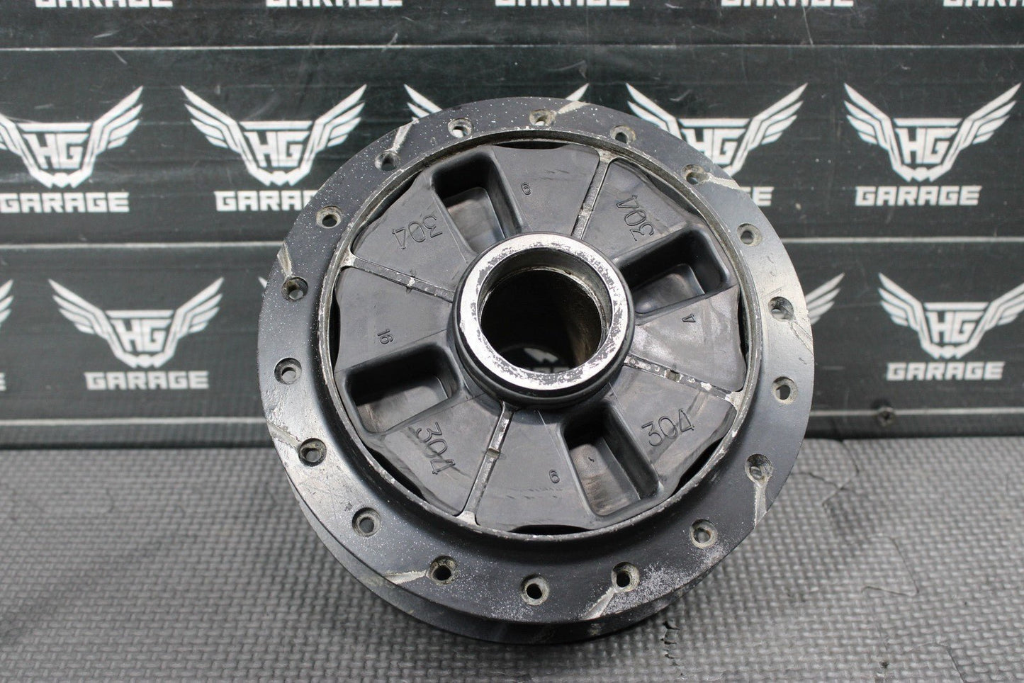 1997 93 - 98 YAMAHA RT100 OEM REAR BACK WHEEL RIM HUB 18A - 25311 - 00 - 98 - hggarage