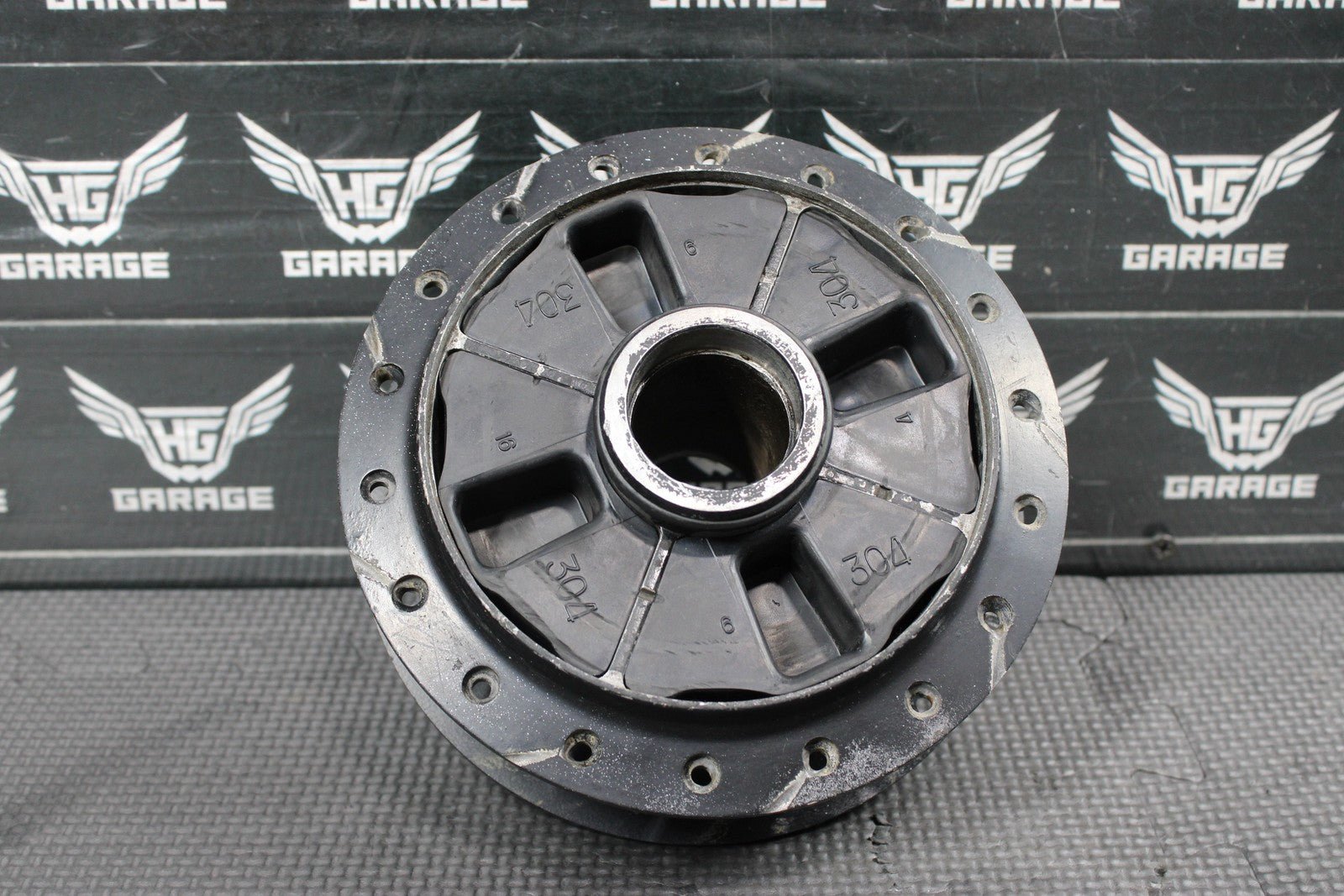 1997 93 - 98 YAMAHA RT100 OEM REAR BACK WHEEL RIM HUB 18A - 25311 - 00 - 98 - hggarage