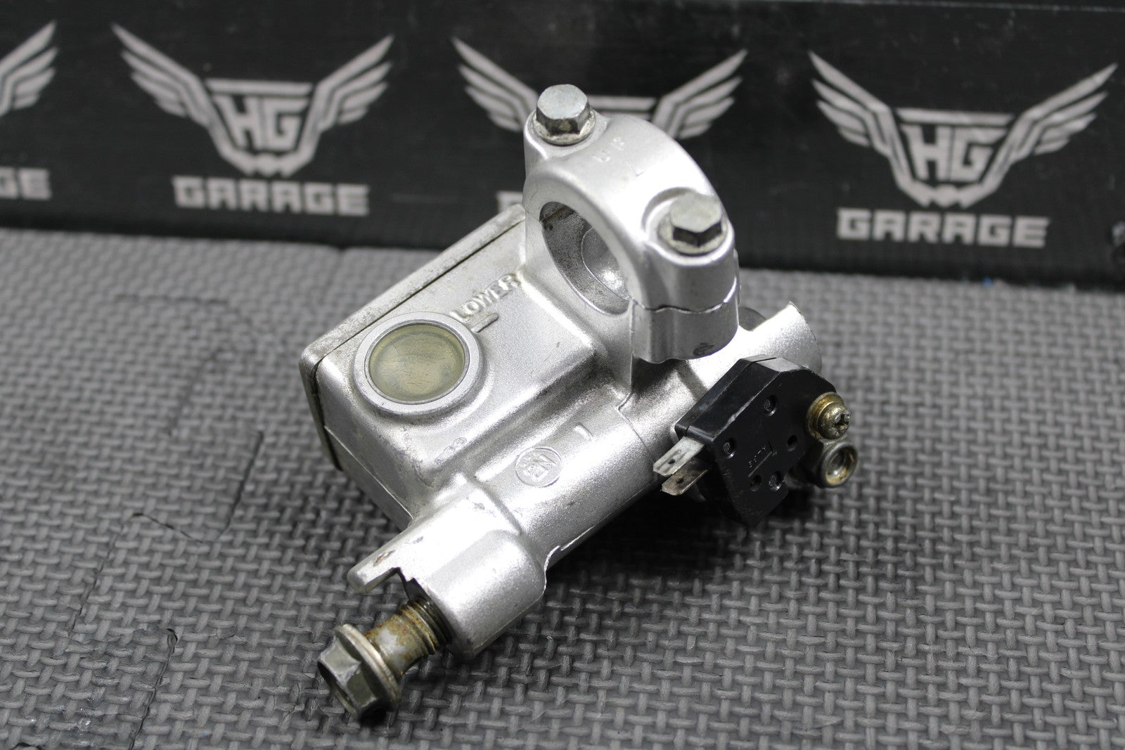 2003 KAWASAKI KLX400SR OEM NISSIN FRONT BRAKE MASTER CYLINDER 43015 - S010 - hggarage