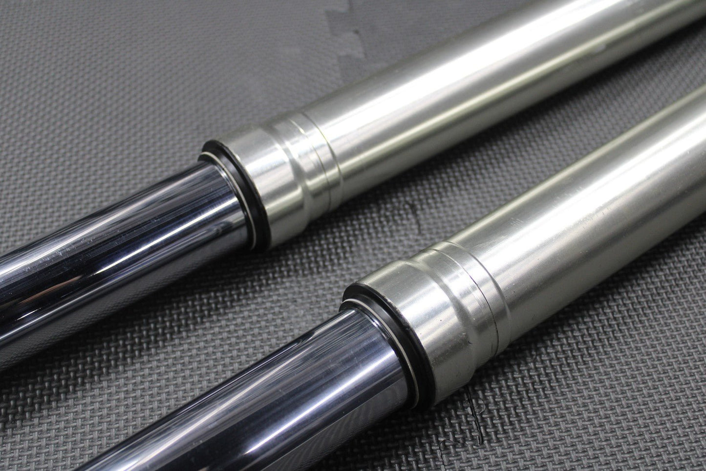 1999 SUZUKI RM250 MODEL X OEM 49MM RIGHT LEFT FRONT SUSPENSION FORKS SHOCKS - hggarage