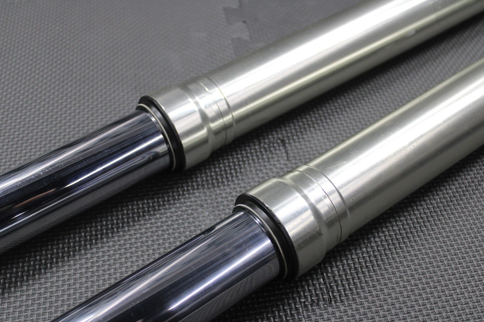 1999 SUZUKI RM250 MODEL X OEM 49MM RIGHT LEFT FRONT SUSPENSION FORKS SHOCKS - hggarage