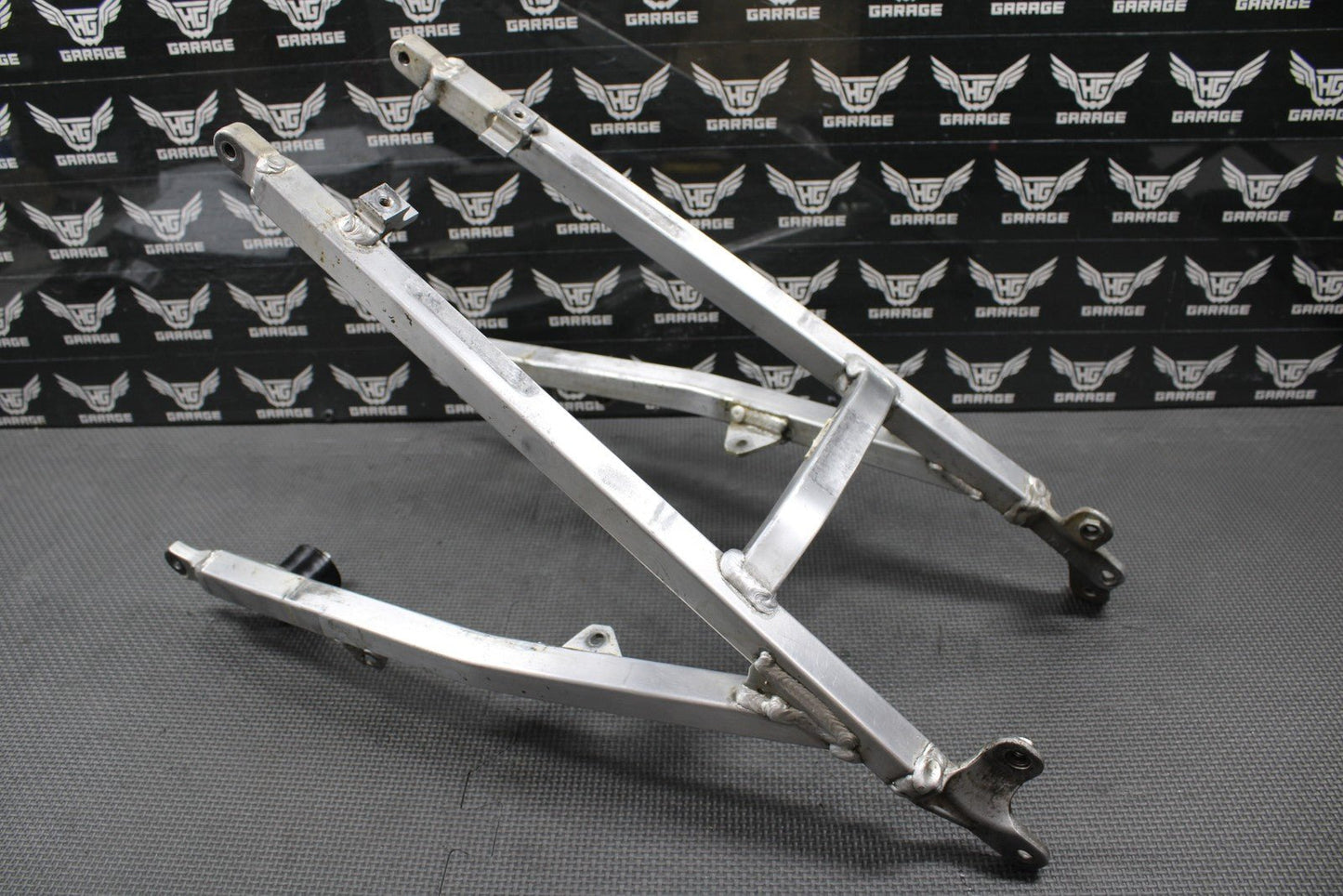 2010 2011 YAMAHA YZ250F OEM REAR BACK SUB FRAME SUBFRAME RAIL 17D - 21190 - 00 - 00 - hggarage