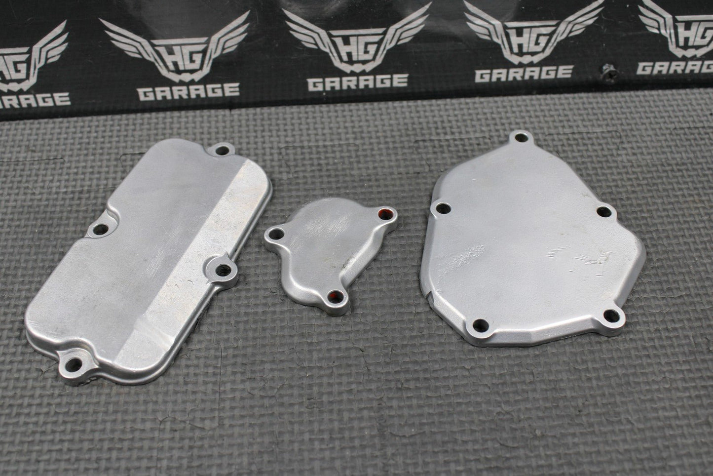 2003 SUZUKI 03 - 06 RM250 OEM EXHAUST POWER VALVE CYLINDER SIDE COVERS COVER SET - hggarage