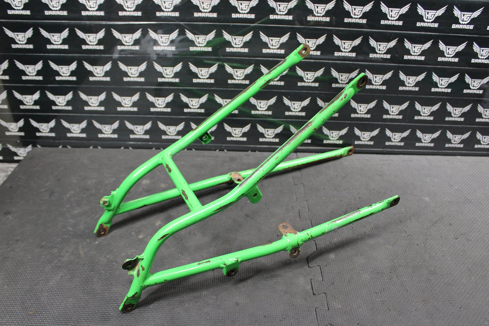 1995 KAWASAKI 95 - 97 KX125 KX250 OEM REAR BACK SUB FRAME SUBFRAME 32160 - 1397 - CC - hggarage