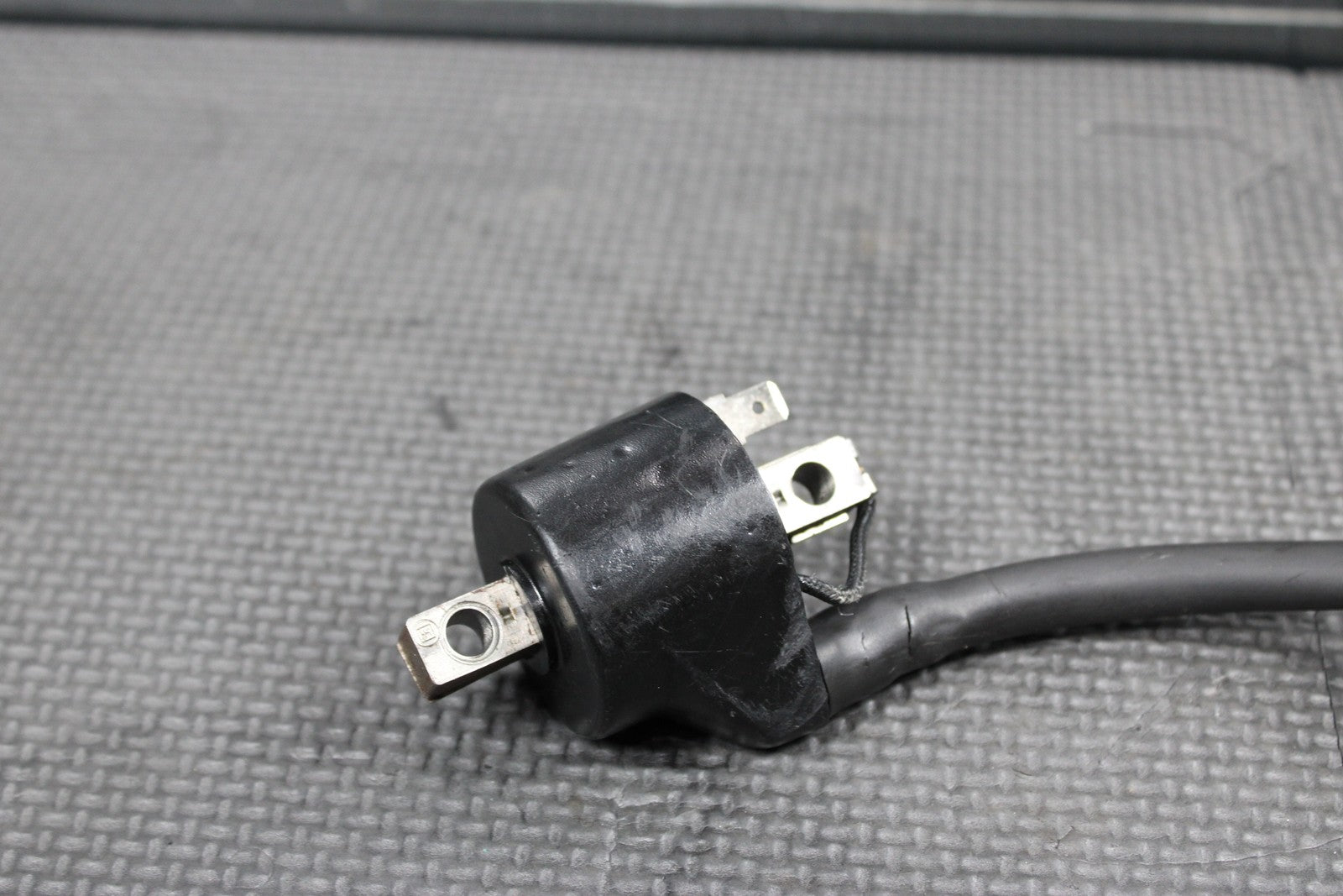 2000 KTM 250 EXC OEM IGNITION COIL CDI 59039006000 - hggarage