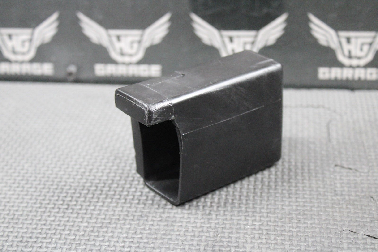 2001 HONDA 89 - 01 CR500R OEM CDI RUBBER MOUNT SLEEVE BOOT HOLDER 30401 - KZ3 - 861 - hggarage
