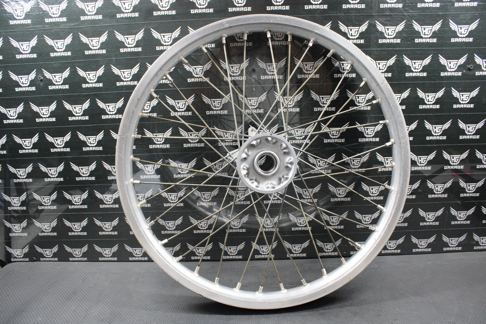 1999 SUZUKI 97 - 00 RM125 RM250 OEM 21" FRONT WHEEL RIM HUB 54111 - 36E10 55311 - 36E0 - hggarage