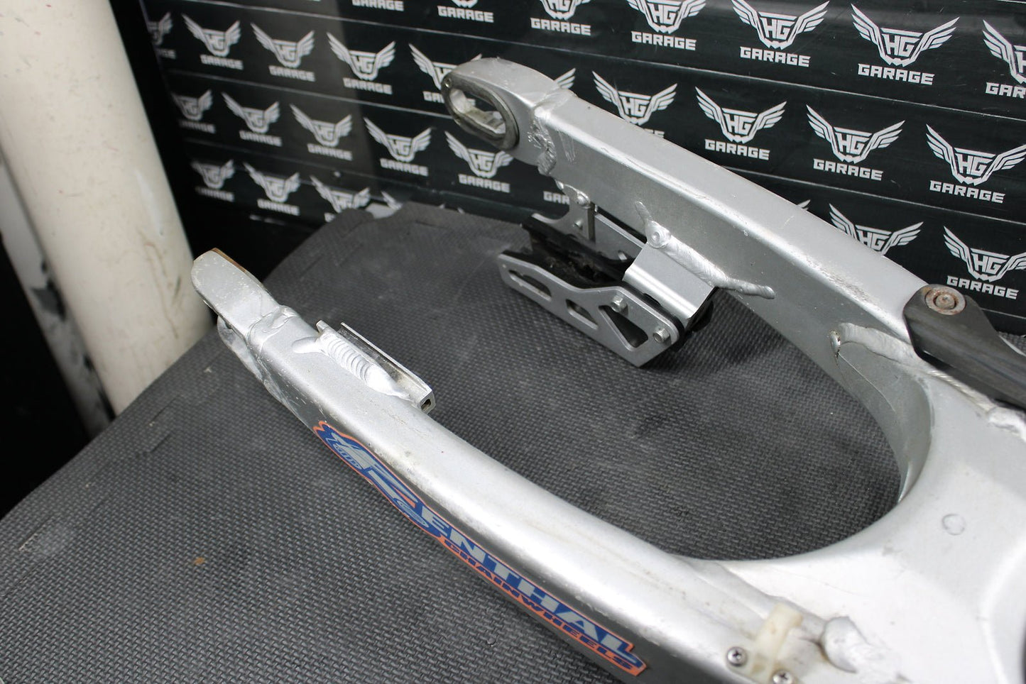 2000 YAMAHA WR400F YZ125 YZ250 YZ400F YZ426F OEM SWINGARM SWING ARM SUSPENSION - hggarage