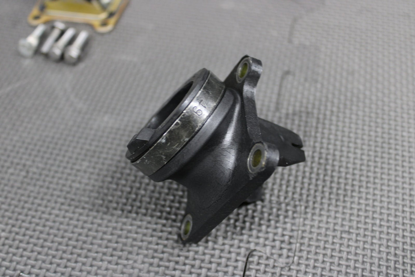 2008 KAWASAKI KX100 KX112 KX85 OEM INTAKE REED BLOCK ASSEMBLY 16065 - 1372 - hggarage
