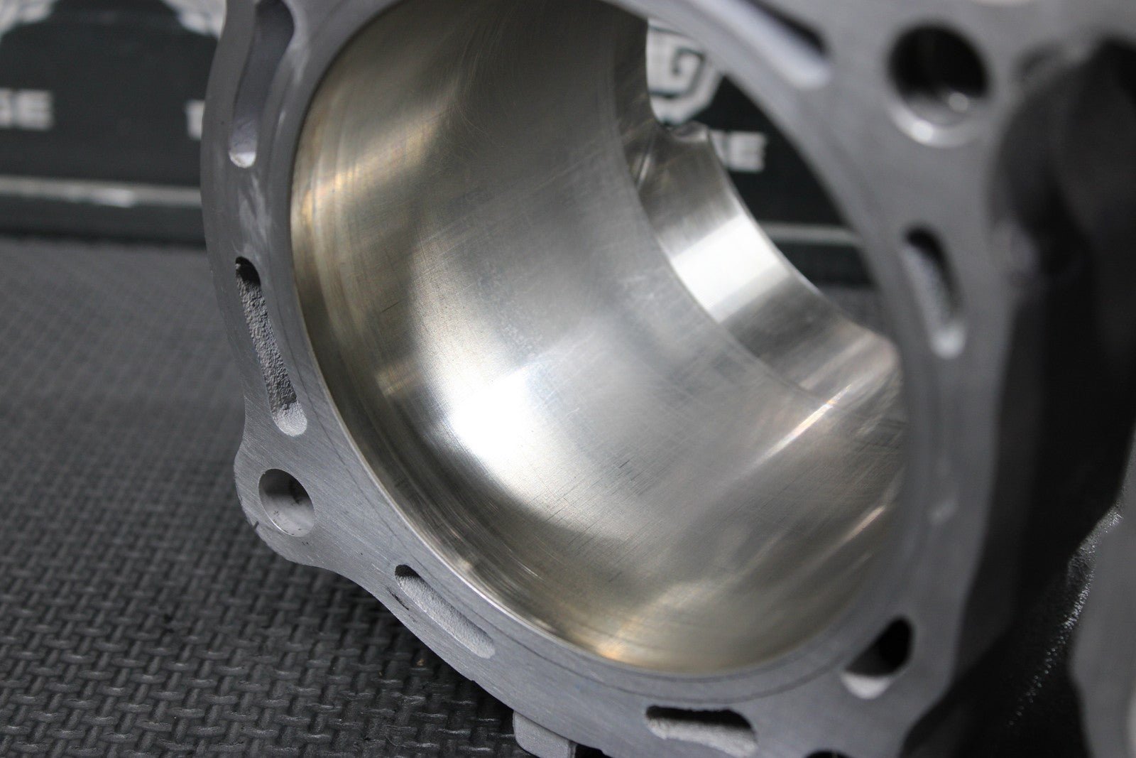 2005 YAMAHA 03 - 05 YZ450F OEM STD 95MM CYLINDER BORE JUG BARREL TOPEND GOOD! - hggarage