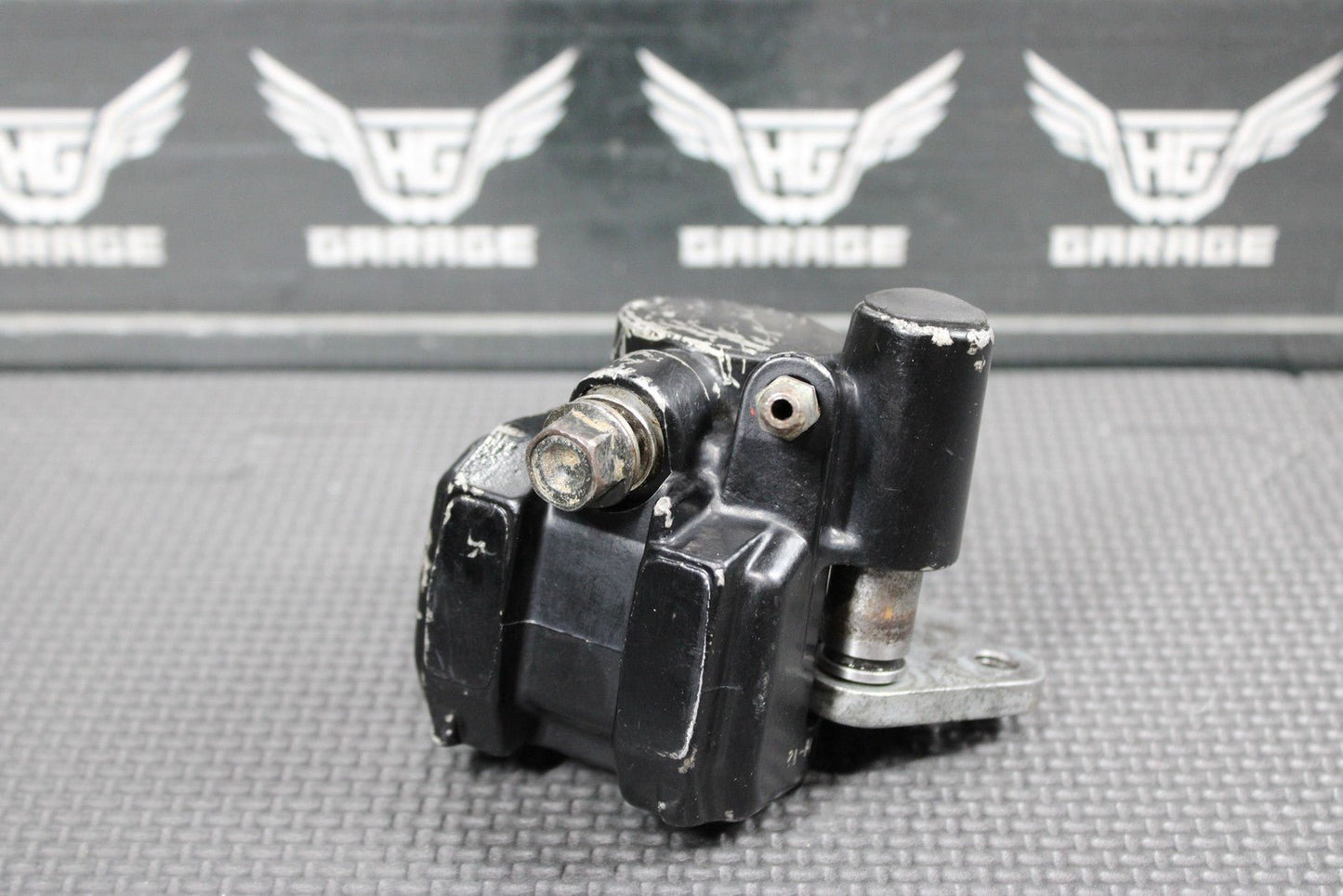 1991 86 - 91 HONDA CR80R OEM FRONT BRAKE CALIPER 45100 - GC4 - 604 - hggarage